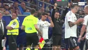 乐鱼体育手机版-现场声：姆巴佩滑跪庆祝和维尼修斯替补登场时，球迷模仿猴子叫声