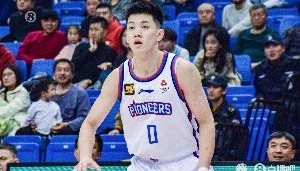 段冉：山西上半场防守一言难尽 天津三人打满疑似锡伯杜天津分杜