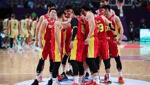 体育App下载-媒体人：中国男篮几乎通过一己之力 赢得了来自大洋洲的尊重！